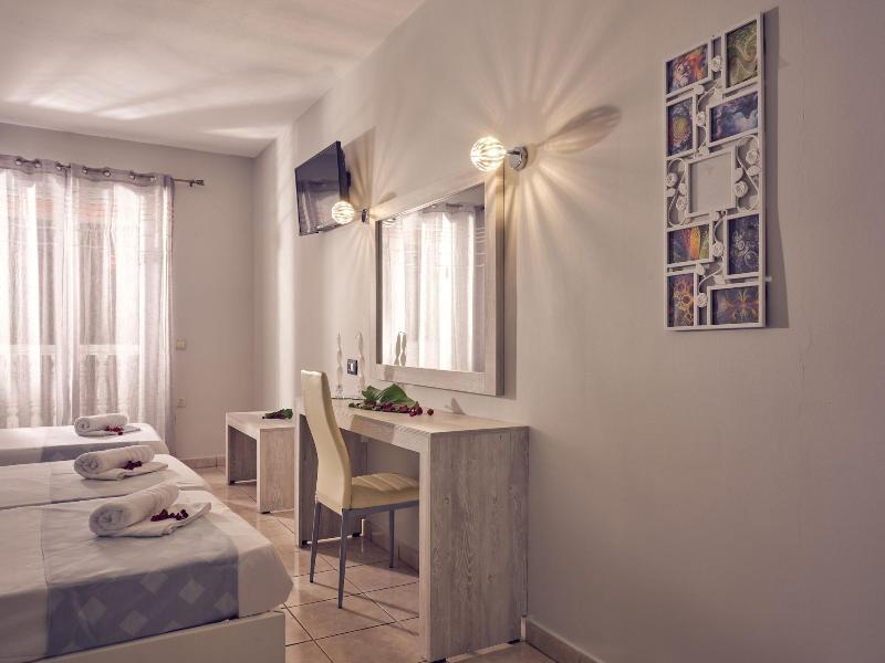 Savvas-Deval Hotel (Adults Only) Laganas Exterior photo